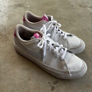 Nike Court Legacy White‎ Pink Trim Sneakers Women's Youth Size 5Y